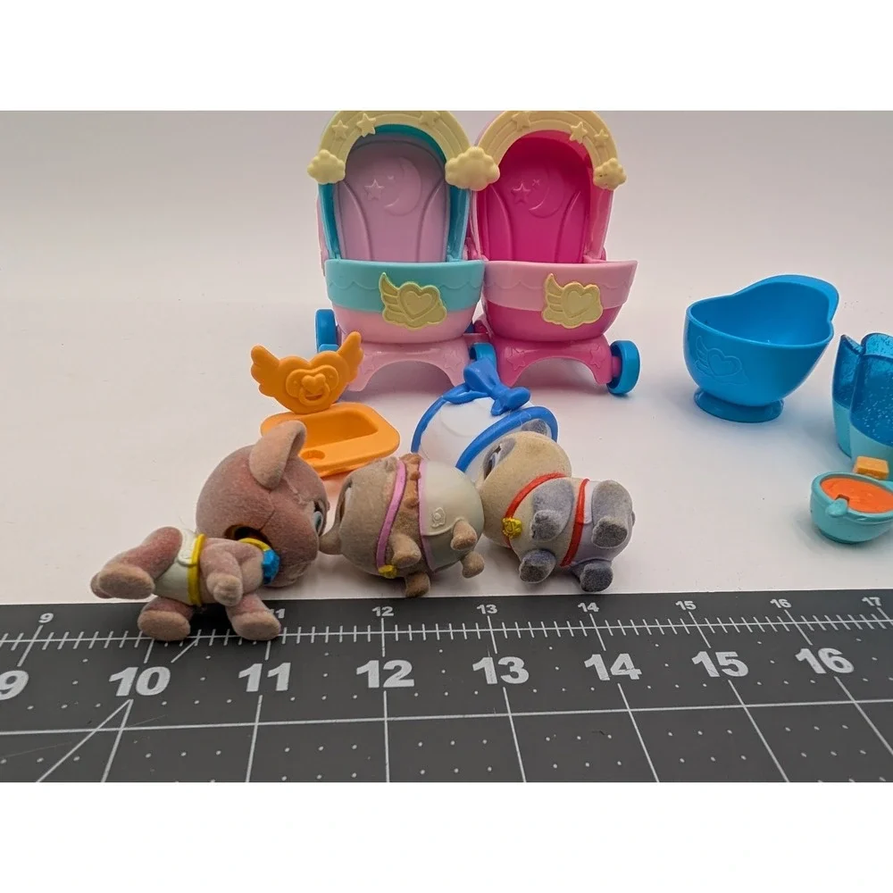 Disney Junior‎ TOTS Surprise Babies Nursery Care Figures Lot